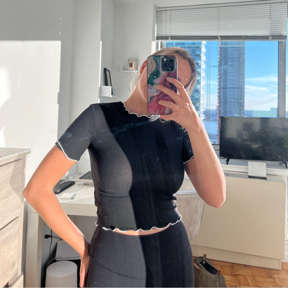 🖤🤍 ZARA black and white t shirt 🖤🤍